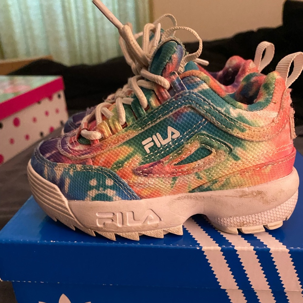 Fila Disruptor